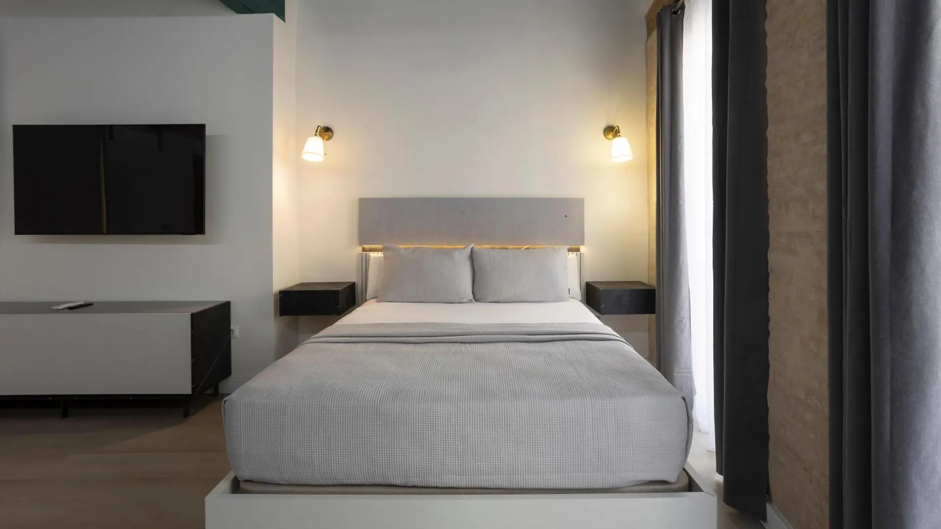 Wonderful Apartments In Seville Oldtown