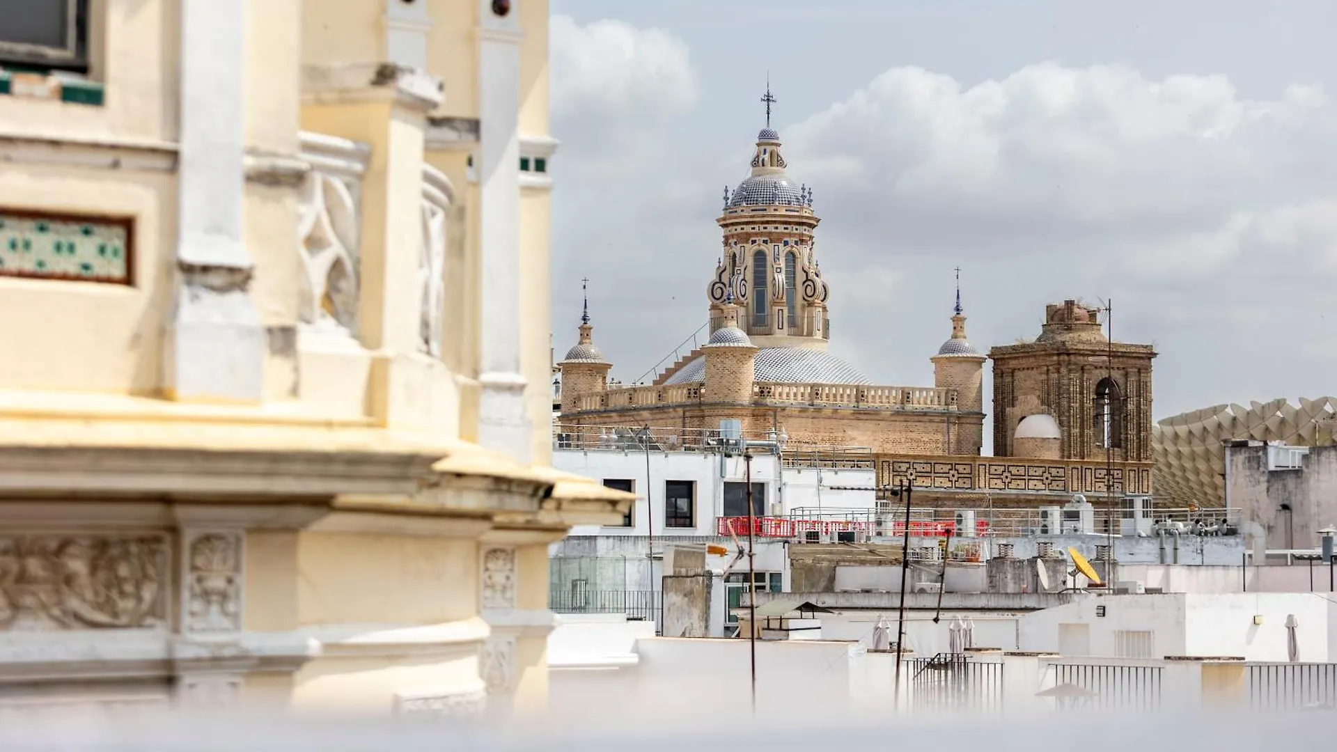 Wonderful Apartments In Seville Oldtown