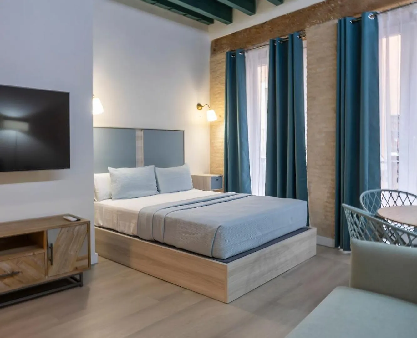 Wonderful Apartments In Seville Oldtown